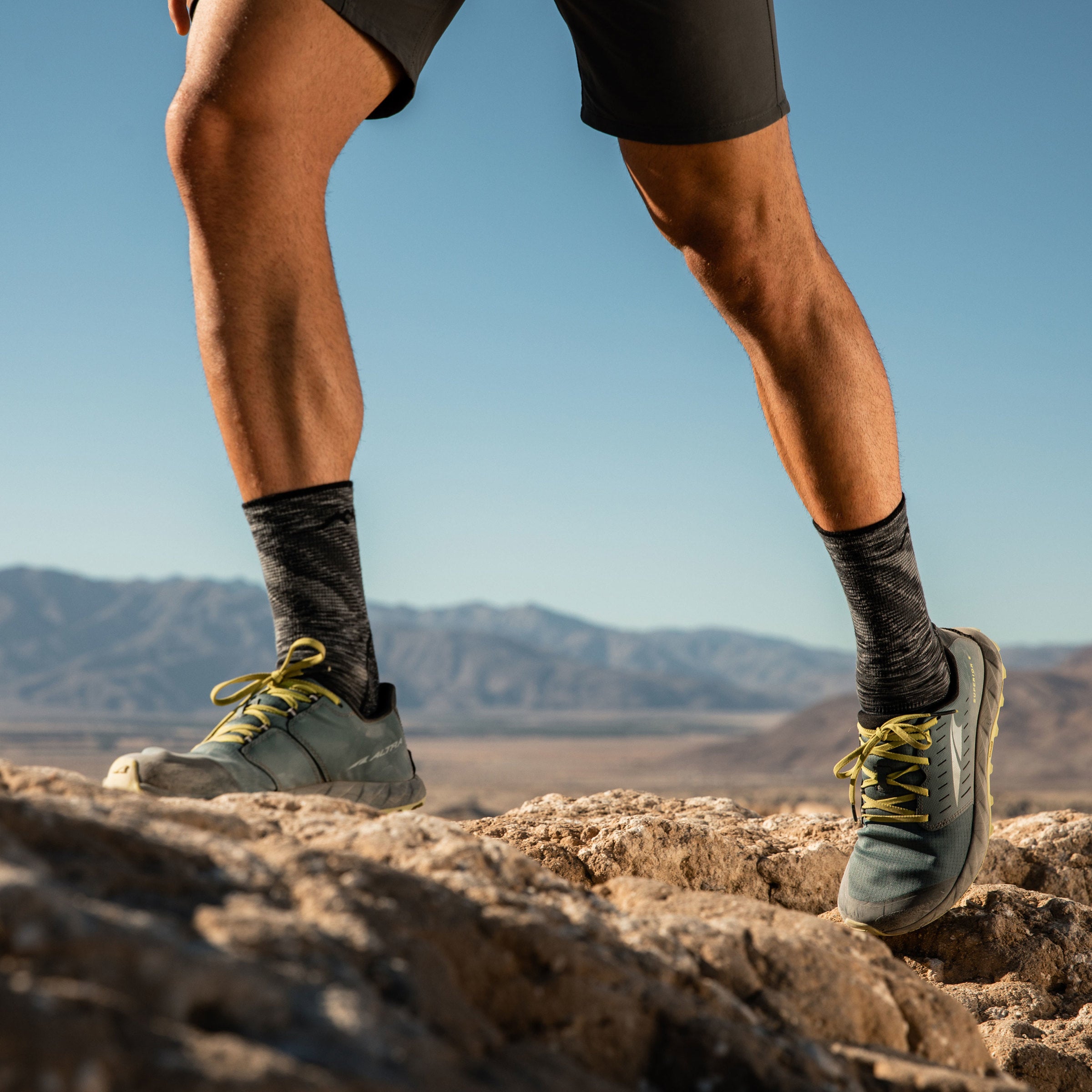 Men's Light Hiker Micro Crew Lightweight Hiking Socks - Image 10